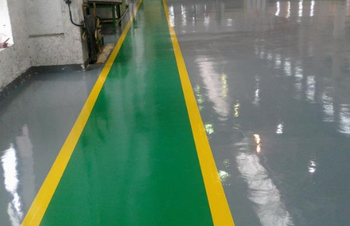 如何預防環氧樹脂地坪出現起泡的問題？