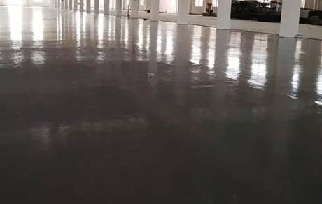 廠房使用環氧地坪漆有哪些好處？如何正確施工？